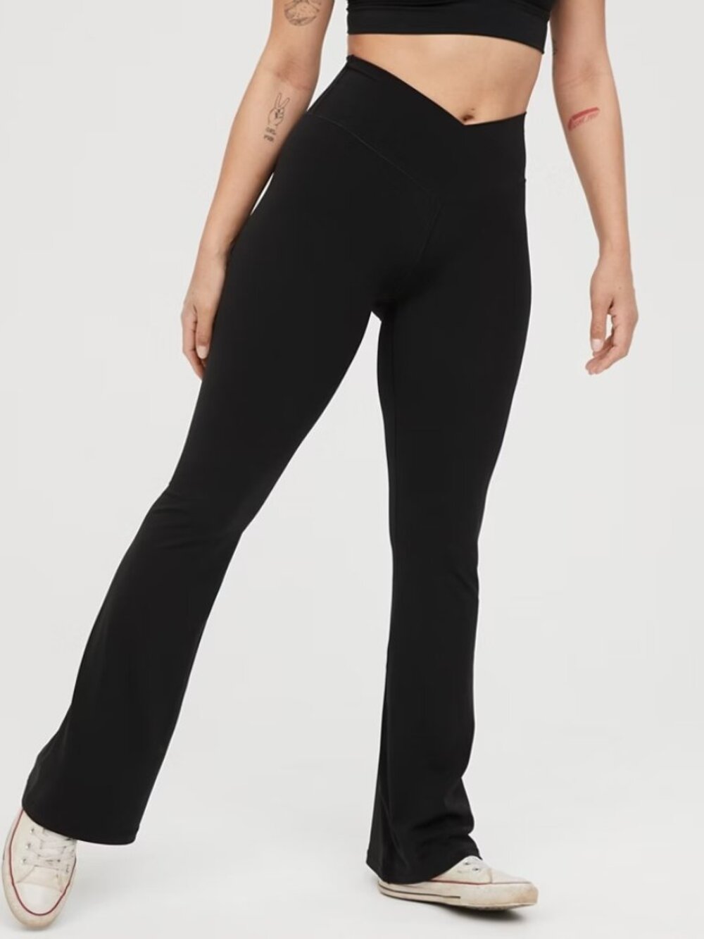 Women's Aerie Black Flare Leggings, size S